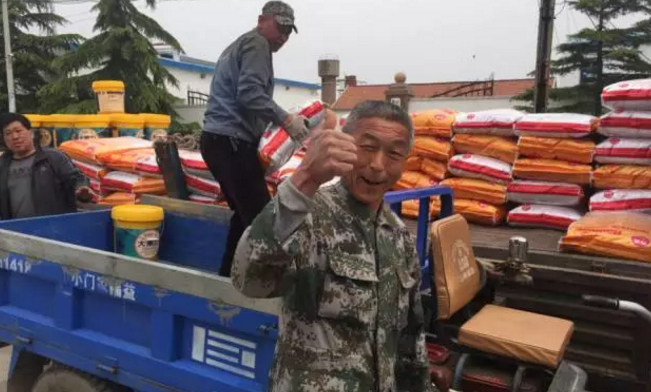 郭寧農資送貨啦！小編數錢啦！數到手抽筋！